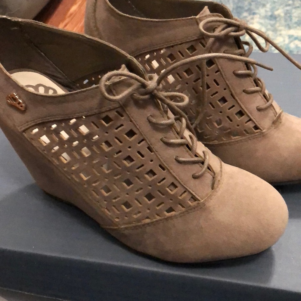Fergalicious heels by Fergie